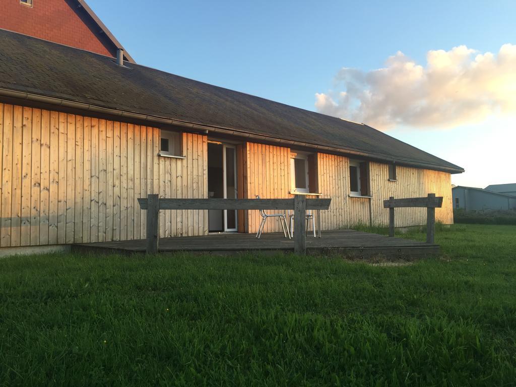 Gite Familial Et Rural Vernines Exterior photo